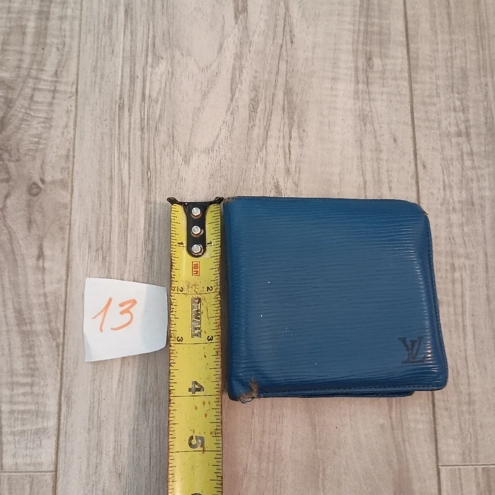 Authentic Louis Vuitton Epi Portefeuille Marco Wallet Purse Blue